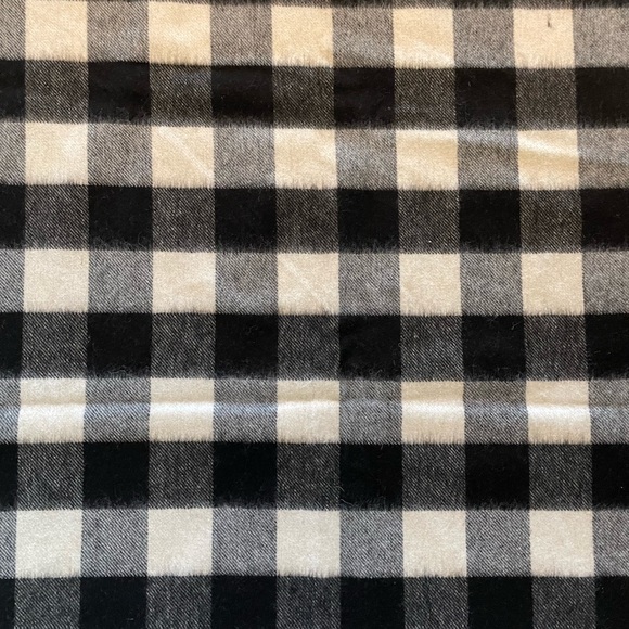 Phenix Oversized Checked Scarf - Picture 7 of 12